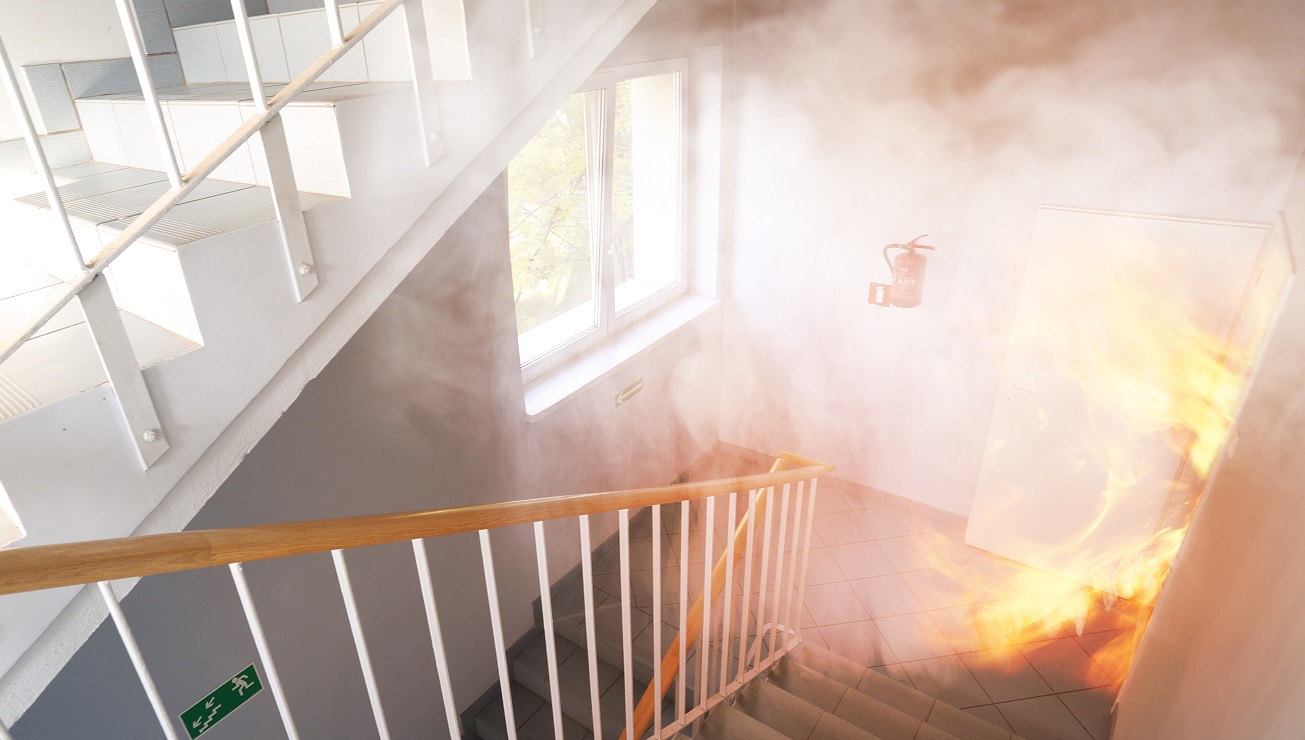Der “alltägliche Wahnsinn” im Brandschutz: Beseitigen Sie erfolgreich Schilderwald und technische Mängel 